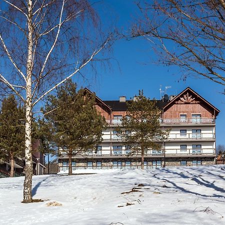 Esti Apartament Nad Jeziorem Czorsztynskim Ngoại thất bức ảnh